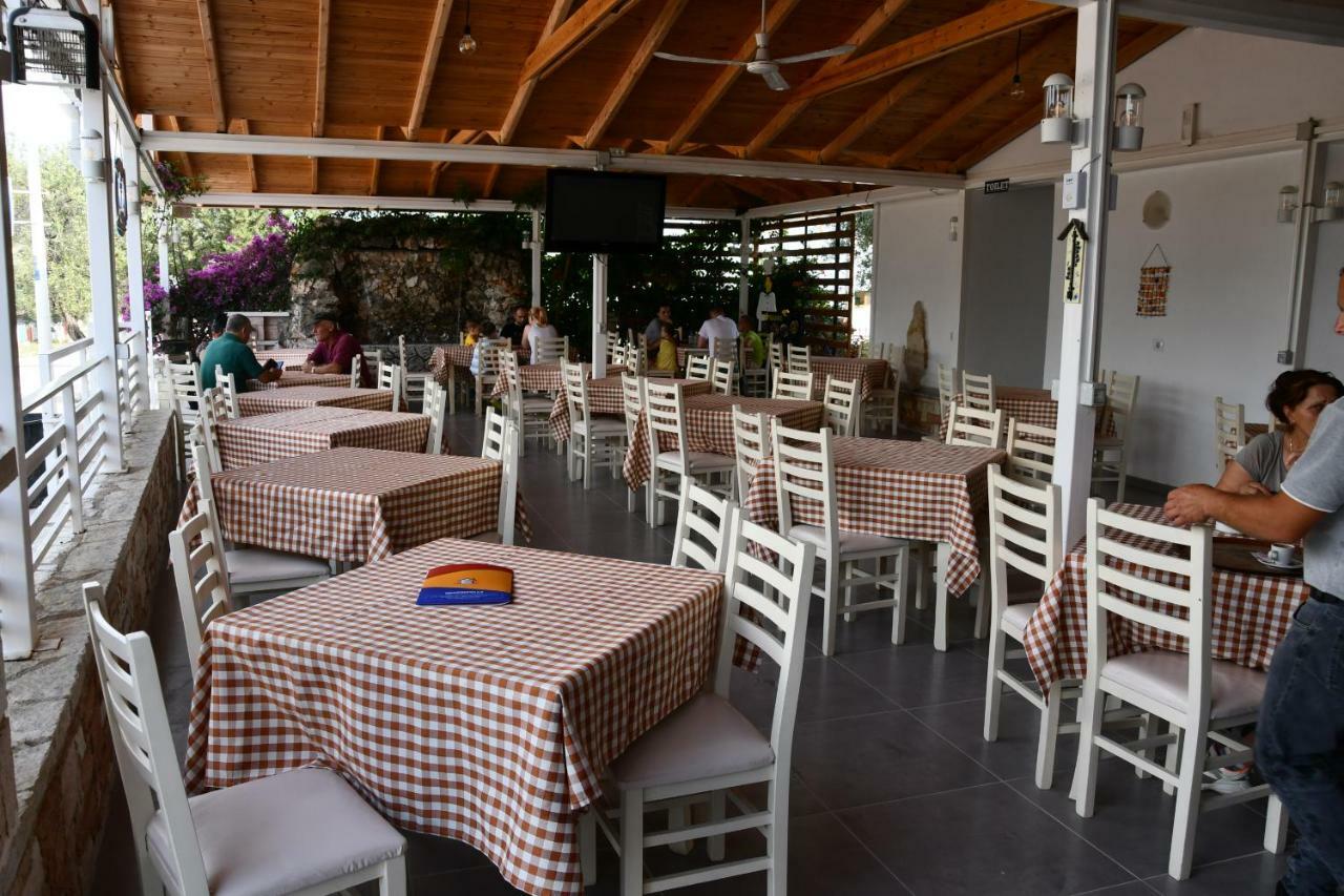 Ionian Hotel Ksamil Exterior photo